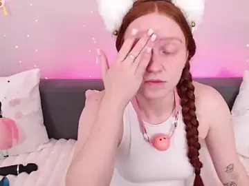 Stripchat Best live sex cam show of Evarey_