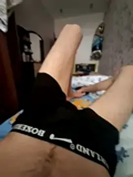 Stripchat Free Porn Cam of Handsomeboy3344