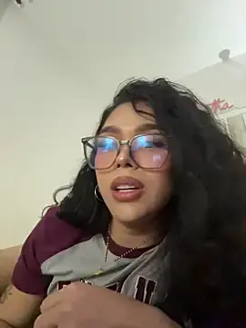 Stripchat Live Porn of Samantha_Bernardo