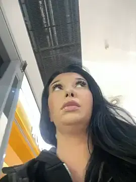 Stripchat Adult Webcams of Tisha_Busty