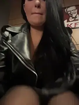 Stripchat Live Porn of Tisha_Busty
