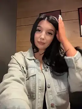 Stripchat Watch Live Sex Cams of Tisha_Busty