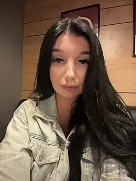 Stripchat Watch Live Sex Cams of Tisha_Busty