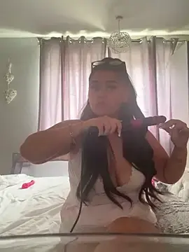 Stripchat Free Live Porn of Wild_Busty_Niyah_XX