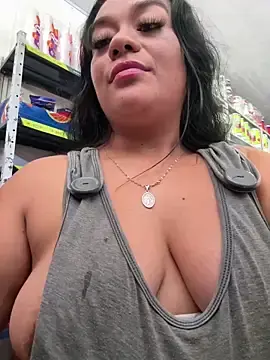 Stripchat Live Porn of Indira_Nahali1