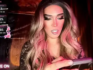 Stripchat Live Sex Cam of Lo_la_69