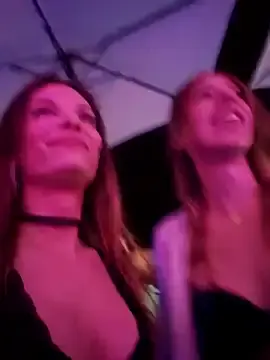 Stripchat Sex Cam of Luna_Kitanna