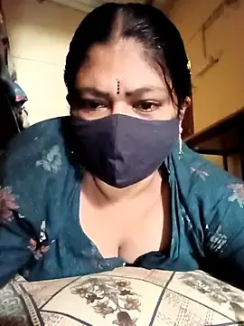 Stripchat Adult Webcam of Tamil_Kanmani_