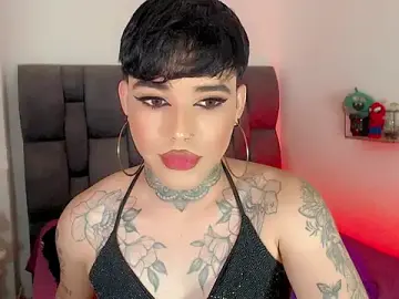 Stripchat Free Porn Cam of little_star_porn