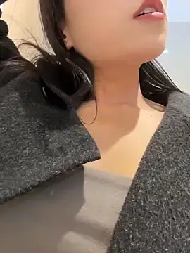 Stripchat Live Sex Cam of kara-tt