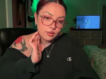 Stripchat Live Sex of native_naya