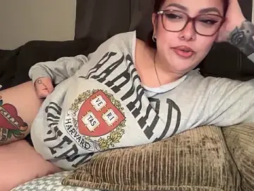 Stripchat Live Sex of native_naya