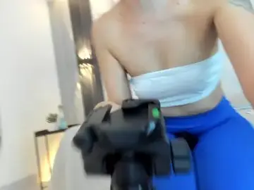 Stripchat Watch Live Sex Cams of Angela_donnato