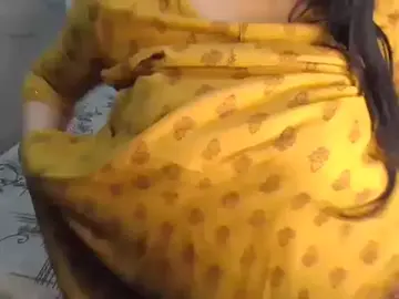 Stripchat Adult Webcam of Trezza