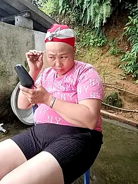 Stripchat Adult Webcam of kalara_kail