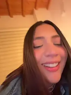 Stripchat Best Webcam of vellaah