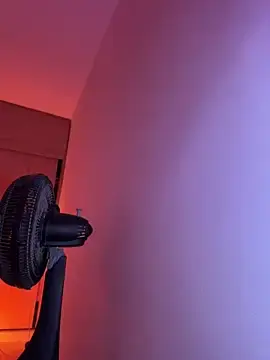 Stripchat Live Sex Cam of Angeldusttt