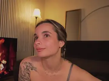 Stripchat Best live sex cam show of Bella_Alita