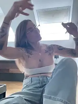 Stripchat Free Live Porn of Etwas_neugierig