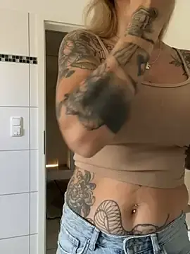 Stripchat Sex Cam of Etwas_neugierig