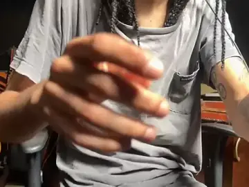Stripchat Free Porn Cam of FavelaDaddyCum