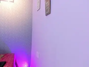 Stripchat Live Porn of Karla_Monroe_