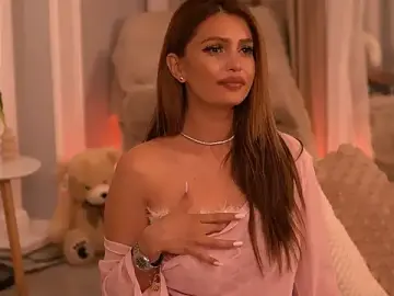 Stripchat Adult Webcam of ZairaLure