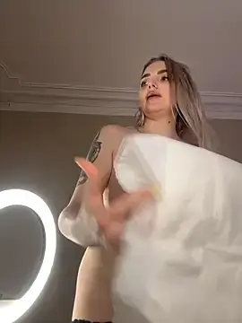 Stripchat Private Sex Chat of HugeBoobsAlice