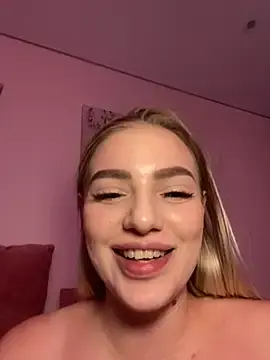 Stripchat Best live sex cam show of HugeBoobsAlice