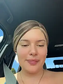 Stripchat Live Sex Cam of BARBIEsexyCOUPLE