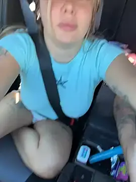 Stripchat Free Porn Cam of BARBIEsexyCOUPLE