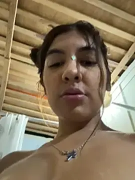Stripchat Adult Webcam of Eva-love12