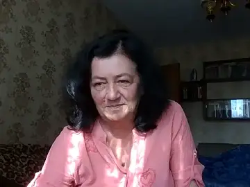 Stripchat Free Live Porn of GypsiQueen2