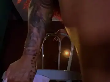 Stripchat Live Porn of HeidiCox