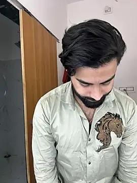 Stripchat Adult Webcams of Royalboy_03