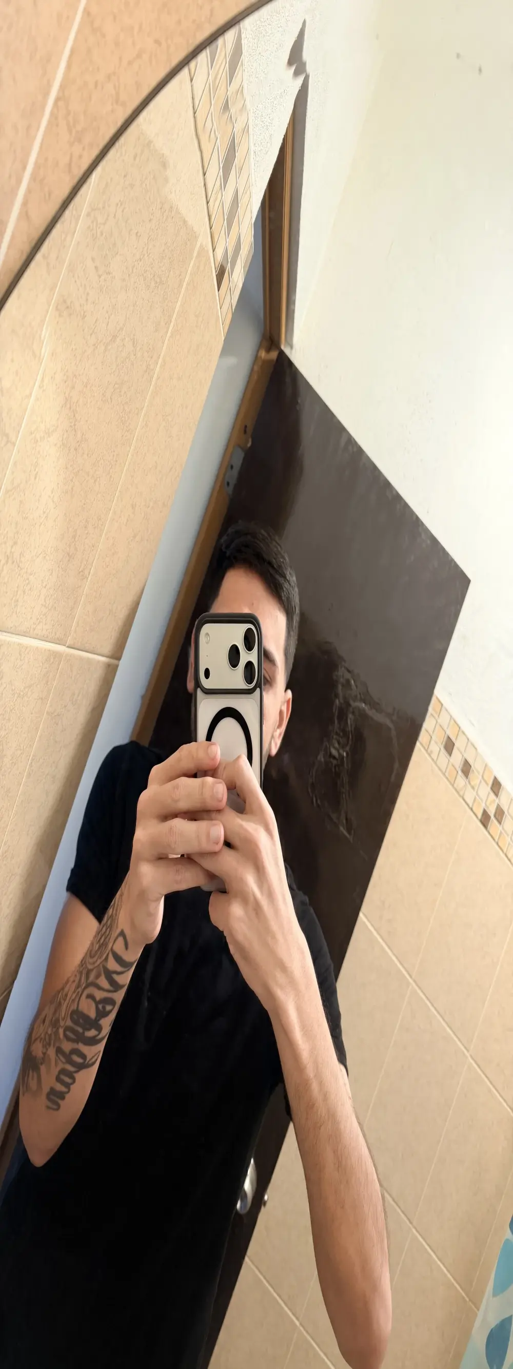 Keiber_HOT_Vergarika