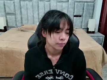 Stripchat Best Webcam of laureentt_