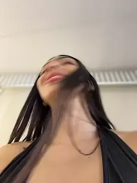 Stripchat Free Live Porn of Ema_azel