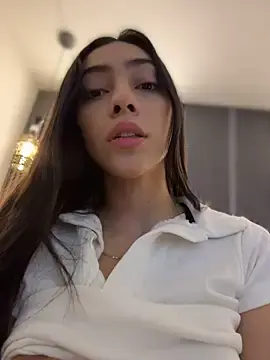 Stripchat Free Live Porn of Ema_azel