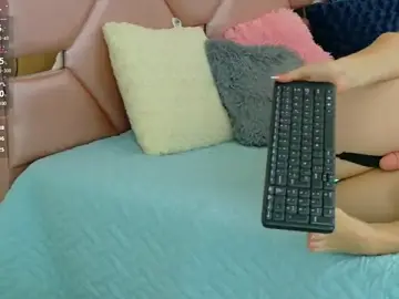 Stripchat Live Porn of Juliia_cruz_