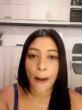 Stripchat Adult Webcams of Lashmy111