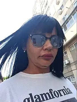 Stripchat Free Live Porn of Ella_sweety00