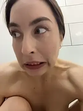 Stripchat Sex Chat of Holly_Play