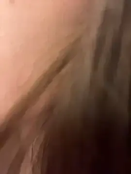 Stripchat Watch Live Sex Cams of Holly_Play
