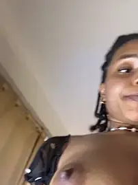 Stripchat Free Live Porn of Ebony_love07