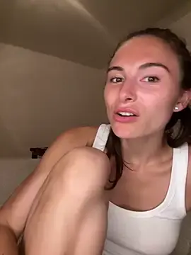 Stripchat Live Sex Cam of SophiiaStarr