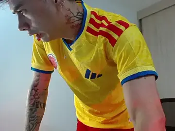 Stripchat Free Porn Cam of jaico_santos