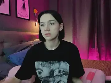 Stripchat Free Live Porn of Lesi_Moonie01