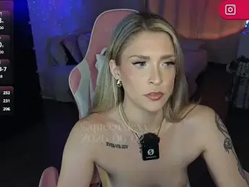 Stripchat Best live sex cam show of queenxlexy