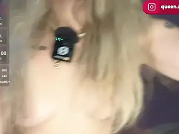 Stripchat Live Sex Cam of queenxlexy